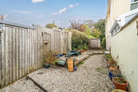 3 bedroom End of terrace house for sale in Carvoza Road, Truro, TR1