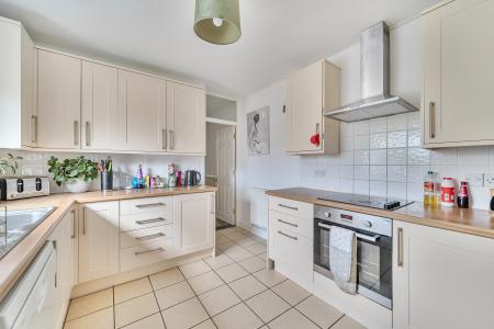 3 bedroom End of terrace house for sale in Carvoza Road, Truro, TR1
