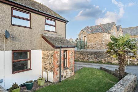 2 bedroom Semi-detached house for sale in Chapel Close, Mutton Hill, Connor Downs - Cornwall, TR27