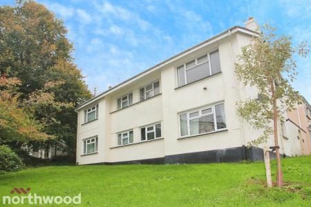 1 bedroom Flat for sale in Tregear Gardens, Truro, TR1
