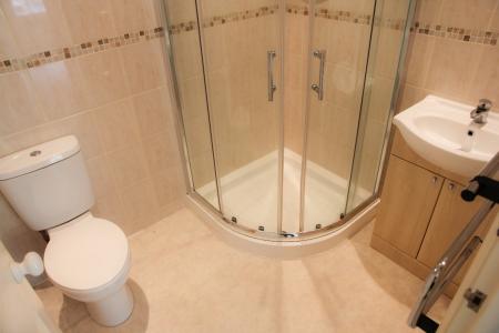 5 bedroom Detached house to let in Old Falmouth Road, Truro, TR1