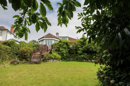 Old Falmouth Road, Truro, TR1