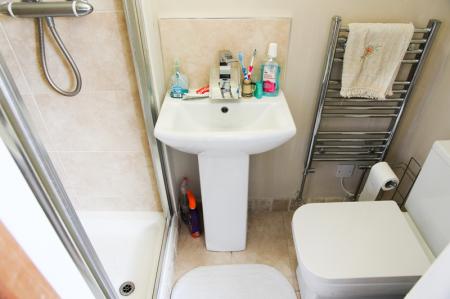 5 bedroom Semi-detached house to let in Tresawls Avenue, Truro, TR1