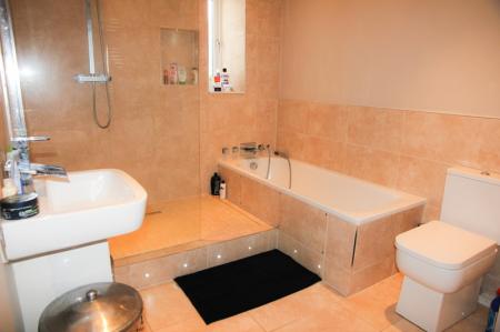 5 bedroom Semi-detached house to let in Tresawls Avenue, Truro, TR1
