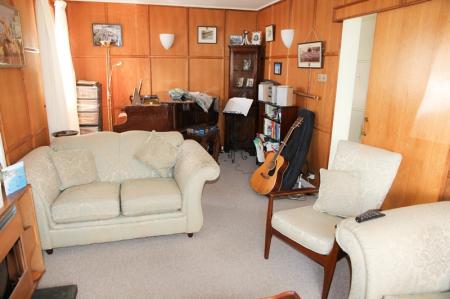 5 bedroom Semi-detached house to let in Tresawls Avenue, Truro, TR1