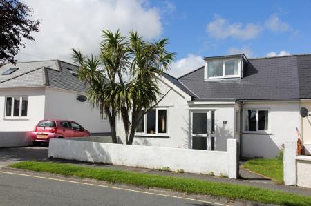 5 bedroom Semi-detached house to let in Tresawls Avenue, Truro, TR1