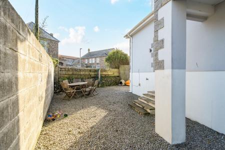 3 bedroom Detached house for sale in (Sale) 6 Kew Noweth, Mount Pleasant R, Camborne, TR14