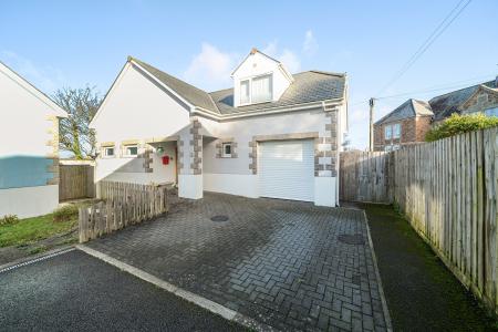 3 bedroom Detached house for sale in 6 Kew Noweth, Mount Pleasant R, Camborne, TR14