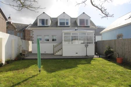 3 bedroom Detached house for sale in (Sale) 6 Kew Noweth, Mount Pleasant R, Camborne, TR14