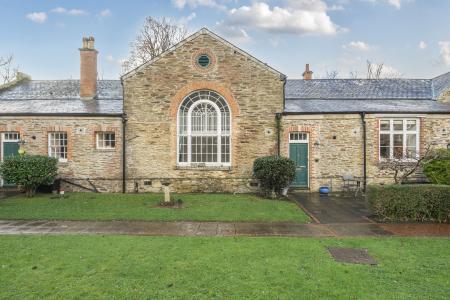 2 bedroom Maisonette for sale in Yew Tree Court, Truro, TR1