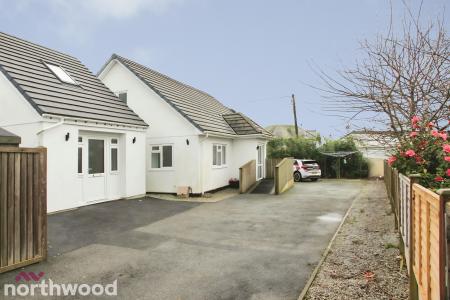 3 bedroom Detached house to let in Moresk Road, Truro, TR1