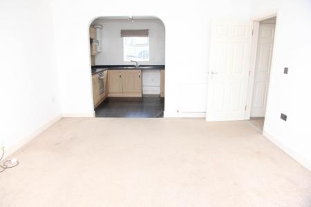 2 bedroom Flat to let in Wheal Sperries Way, Truro, TR1