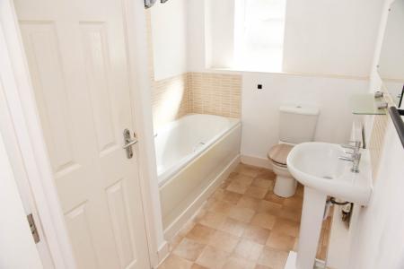 2 bedroom Flat to let in Wheal Sperries Way, Truro, TR1