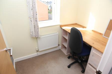 2 bedroom Terraced House to let in Wilkinson Gardens, Redruth, TR15