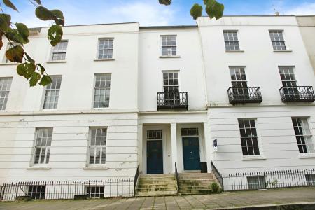 1 bedroom Flat to let in Strangways Terrace, Truro, TR1