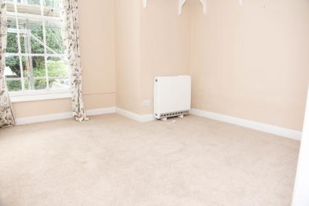 1 bedroom Flat to let in Strangways Terrace, Truro, TR1