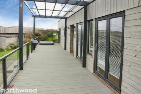 3 bedroom Bungalow to let in The Residence, Gwel an Mor, Portreath, TR16