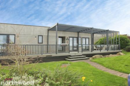 3 bedroom Bungalow to let in The Residence, Gwel an Mor, Portreath, TR16