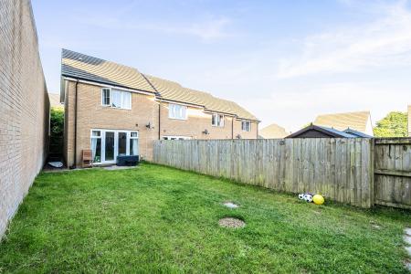 2 bedroom End of terrace house for sale in Centenary Way, Threemilestone, TR3