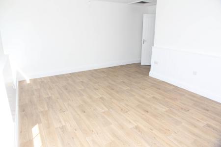 1 bedroom Apartment to let in Bond Street, Redruth, TR15