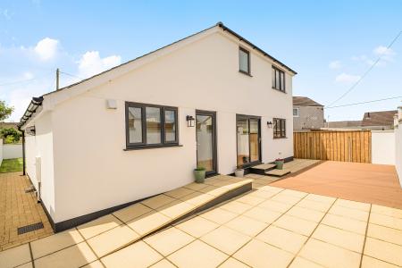 4 bedroom Detached house for sale in Blacksmith Lane, Connor Downs, Hayle, TR27
