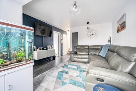 3 bedroom Semi-detached house for sale in Harefield Crescent, Camborne, TR14