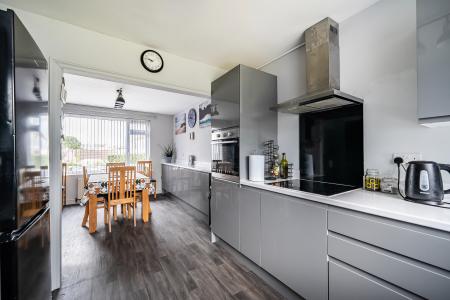 3 bedroom Semi-detached house for sale in Harefield Crescent, Camborne, TR14
