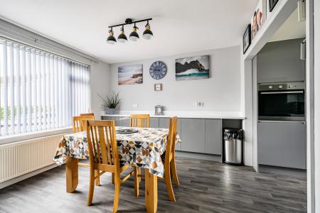 3 bedroom Semi-detached house for sale in Harefield Crescent, Camborne, TR14