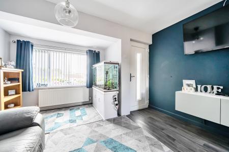 3 bedroom Semi-detached house for sale in Harefield Crescent, Camborne, TR14