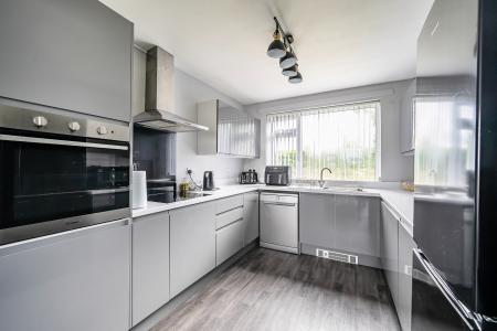3 bedroom Semi-detached house for sale in Harefield Crescent, Camborne, TR14
