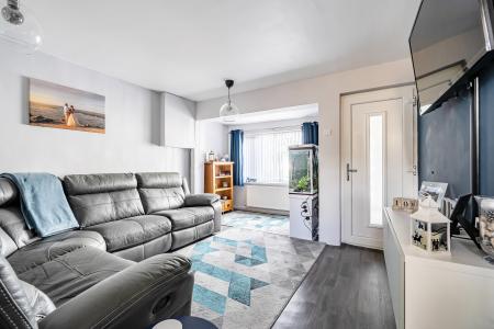 3 bedroom Semi-detached house for sale in Harefield Crescent, Camborne, TR14