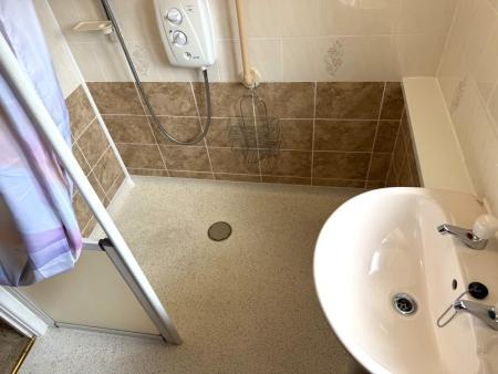 2 bedroom Semi-detached house to let in Penwithick Park, Penwithick, PL26