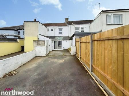 2 bedroom Terraced House to let in Kenwyn Street, Truro, TR1