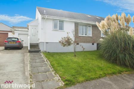 3 bedroom Bungalow to let in Roseland Gardens, Redruth, TR15