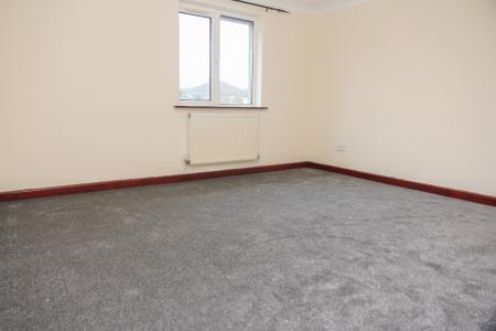 2 bedroom Flat to let in Station Hill, Hayle, TR27