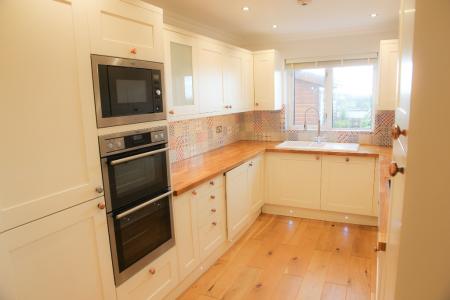 3 bedroom Terraced House to let in Fore Street, Beacon, TR14