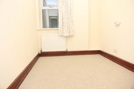3 bedroom Flat to let in Station Hill, Hayle, TR27