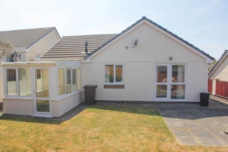 3 bedroom Bungalow for sale in Park-an-Gwarry, Truro, Carnon Downs, TR3