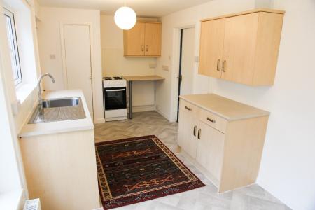 2 bedroom Terraced House to let in Treliske Lane, Truro, TR1