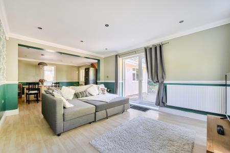 4 bedroom Detached bungalow for sale in Pen Tye, Gwinear, TR27