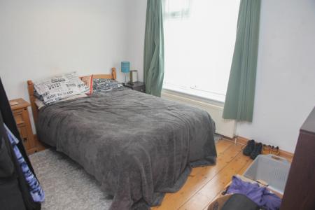 2 bedroom Bungalow to let in St Martins Close, Tregurthen Road, Camborne, TR14