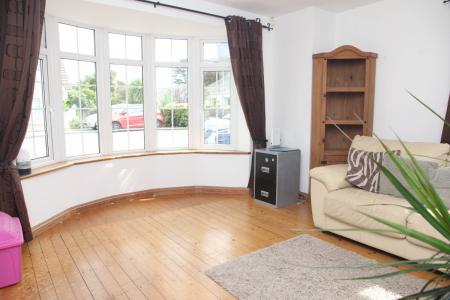 2 bedroom Bungalow to let in St Martins Close, Tregurthen Road, Camborne, TR14