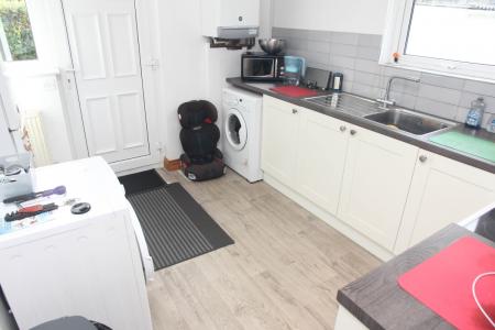 2 bedroom Bungalow to let in St Martins Close, Tregurthen Road, Camborne, TR14
