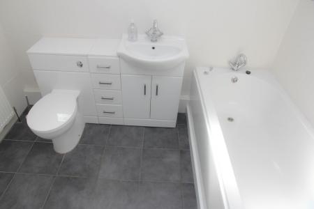 3 bedroom Bungalow to let in Tregarland Close, Camborne, TR14