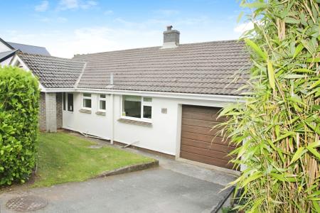 3 bedroom Bungalow to let in Tregarland Close, Camborne, TR14