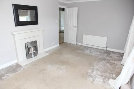 3 bedroom Bungalow to let in Tregarland Close, Camborne, TR14