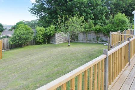 3 bedroom Bungalow to let in Tregarland Close, Camborne, TR14