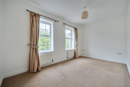 2 bedroom Coach House for sale in Sparnock Grove, Truro, TR1