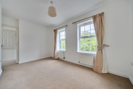 2 bedroom Coach House for sale in Sparnock Grove, Truro, TR1