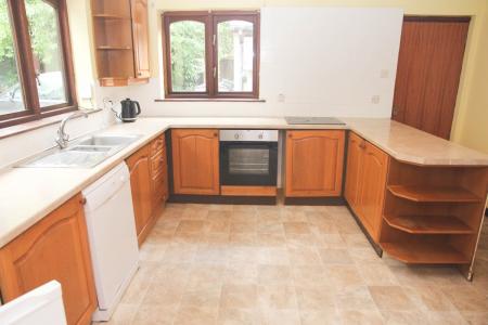 5 bedroom Detached house to let in Cuby Road, Tregony, TR2